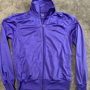 Nike lightweight jacket